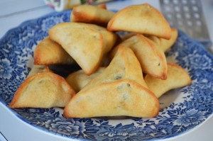 Fatayer bi Jibneh - Cheese Pies