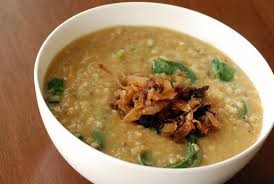 Shawrbat 'Adas Ma' Ruzz - Lentil and Rice Soup