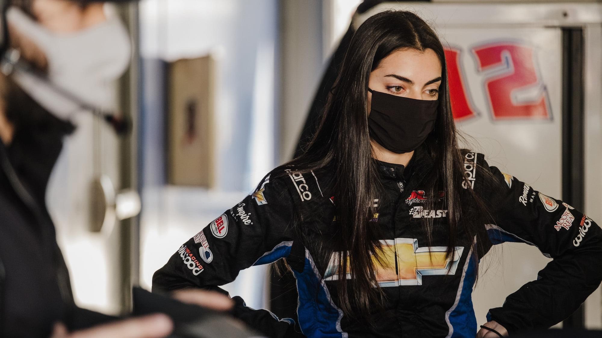 The Story of Toni Breidinger, NASCAR’s First Female Arab American Race(01)