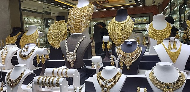Why is Gold So Vital to Arab Culture? 