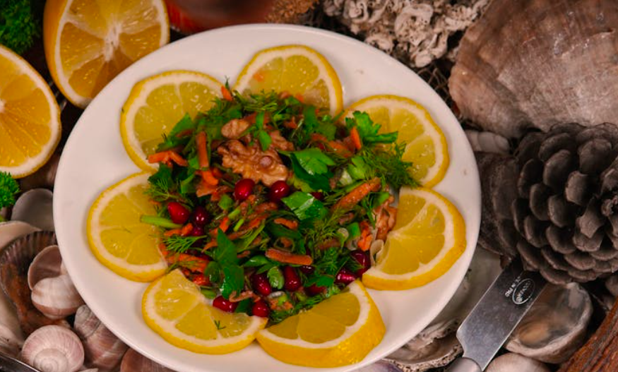 Lemon and Walnut Salad 