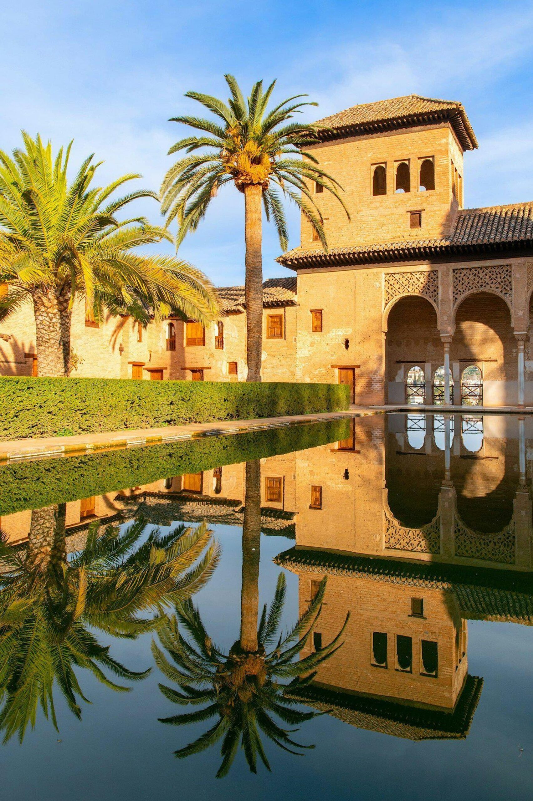 Beauty: The Splendor of Truth within the Islamic Art Tradition